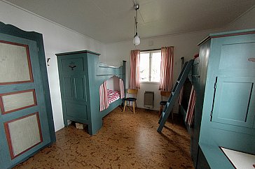 Ferienhaus in Malung - Das Hauptschlafzimmer mit Etagenbetten (2x2) Bett