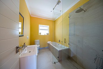 Ferienwohnung in Kapstadt-Constantia - Junior-Suite Merlot - Bathroom