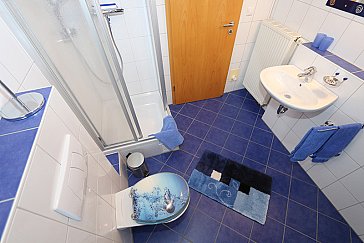 Ferienwohnung in Bernau im Schwarzwald - Dusche/WC Wohnung 2