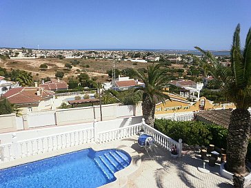 Ferienhaus in Ciudad Quesada-Rojales - Pool mit Meerblick