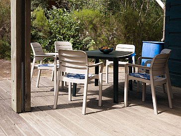 Ferienhaus in Lacanau - Terrasse mit flexiblem Esstisch