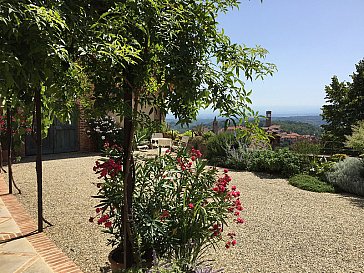 Ferienhaus in Mombaruzzo - ..... und eindrücklicher Aussicht