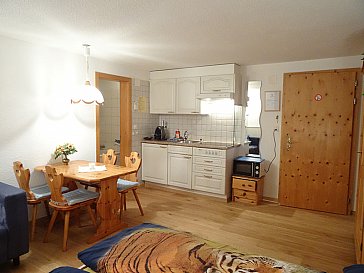 Ferienwohnung in Lenzerheide - Essbereich und Küche