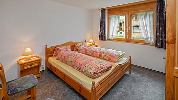 Ferienwohnung in Ulrichen - Schlafzimmer 1