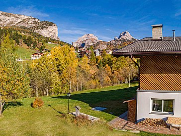 Ferienhaus in Wolkenstein in Gröden - Aussicht im Sommer