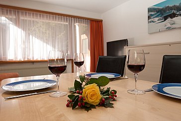 Ferienwohnung in Saas-Fee - Wohn-/Essbereich Haus Am Biel