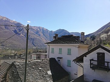 Ferienhaus in Aurigeno - Aussicht 1.Stock