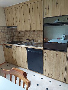 Ferienwohnung in Egg bei Einsiedeln - Küche mit Esstisch