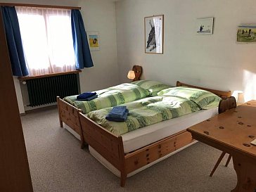 Ferienwohnung in Bever - Schlafzimmer