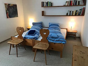 Ferienwohnung in Bever - Schlafzimmer