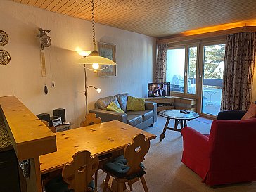 Ferienwohnung in Pontresina - Wohnzimmer