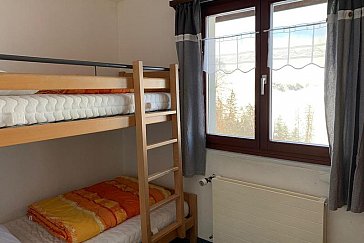 Ferienwohnung in Flumserberg-Tannenboden - Zimmer mit Etagenbett im EG
