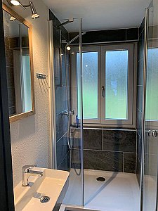 Ferienwohnung in Flumserberg-Tannenboden - Badezimmer im EG
