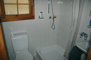 Ferienhaus in Mase - Dusche/WC im OG