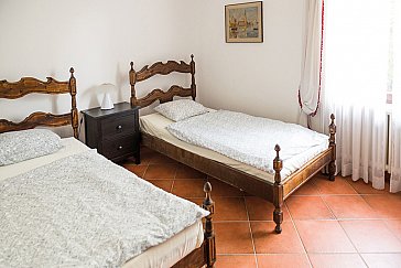 Ferienhaus in Curio - Schlafzimmer mit Einzelbetten