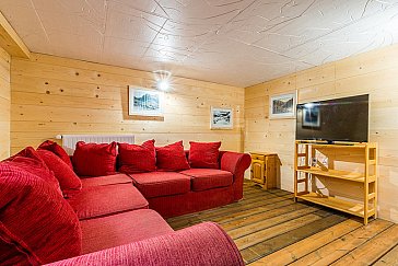 Ferienhaus in Châtel - Aufenthaltsbereich im UG